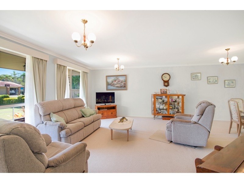 3 Fimiston Place, Burleigh Waters QLD 4220