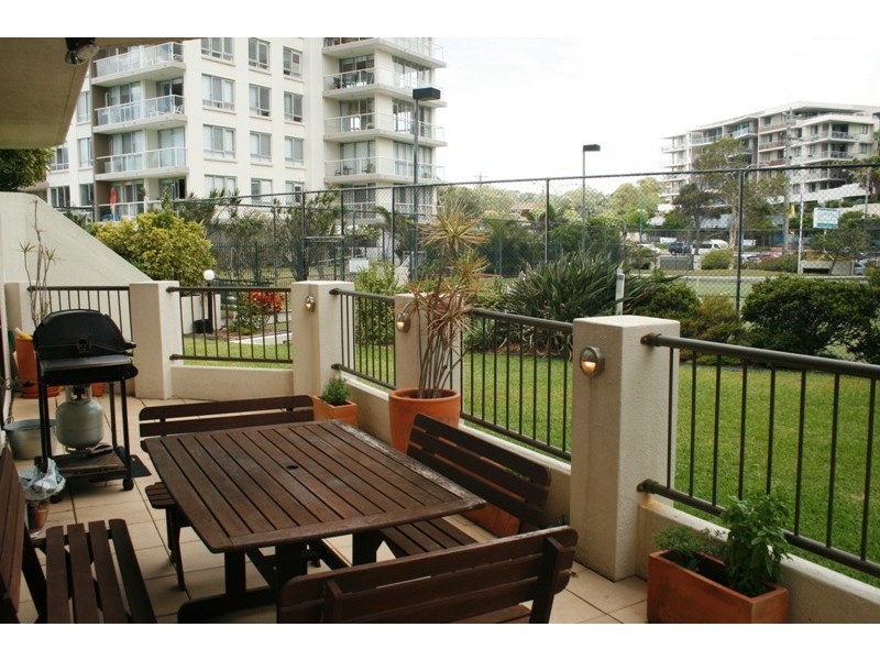 60 Goodwin Terrace, Burleigh Heads QLD 4220