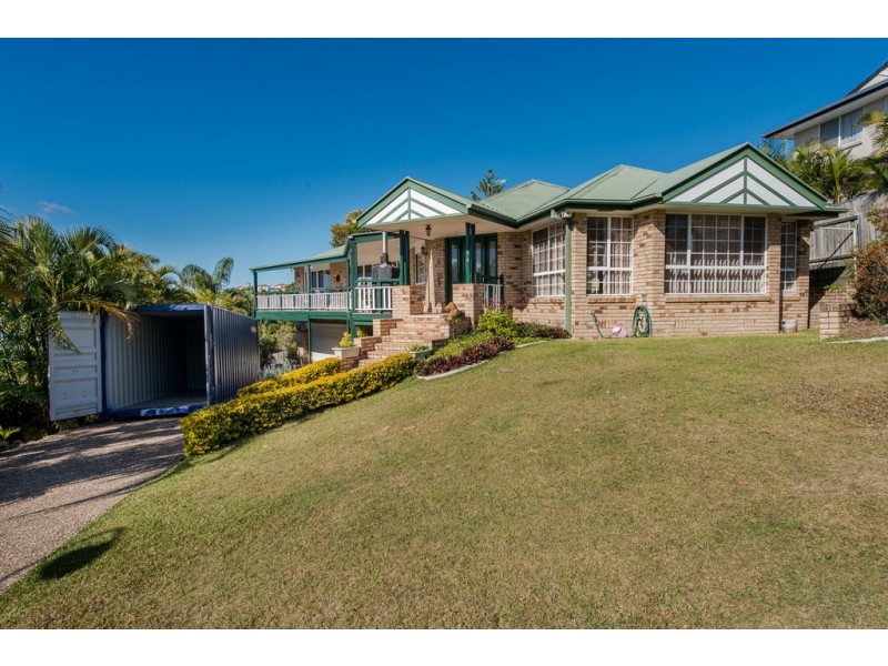 4 Nottingham Place, Highland Park QLD 4211