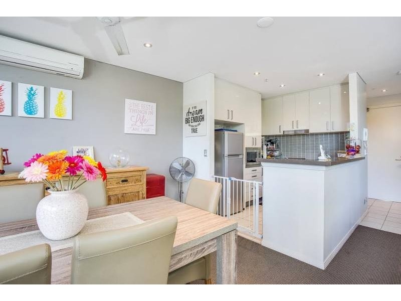 409/4 Como Crescent, Southport QLD 4215