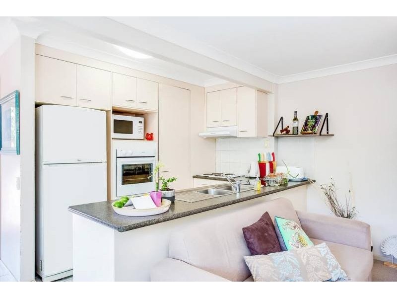 6/181 Cypress Terrace, Palm Beach QLD 4221