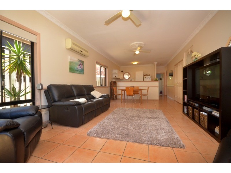 30 Palma Crescent, Varsity Lakes QLD 4227