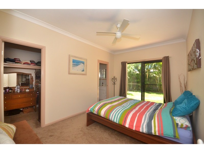 30 Palma Crescent, Varsity Lakes QLD 4227