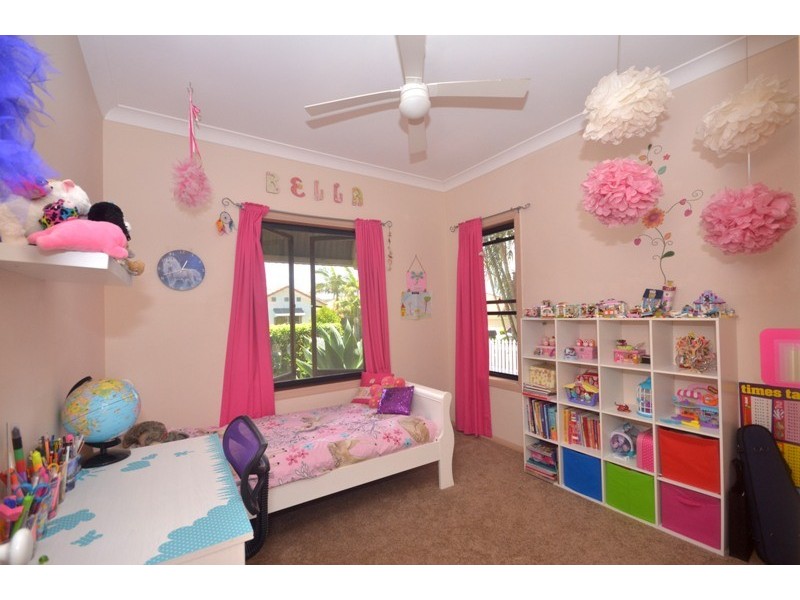 30 Palma Crescent, Varsity Lakes QLD 4227