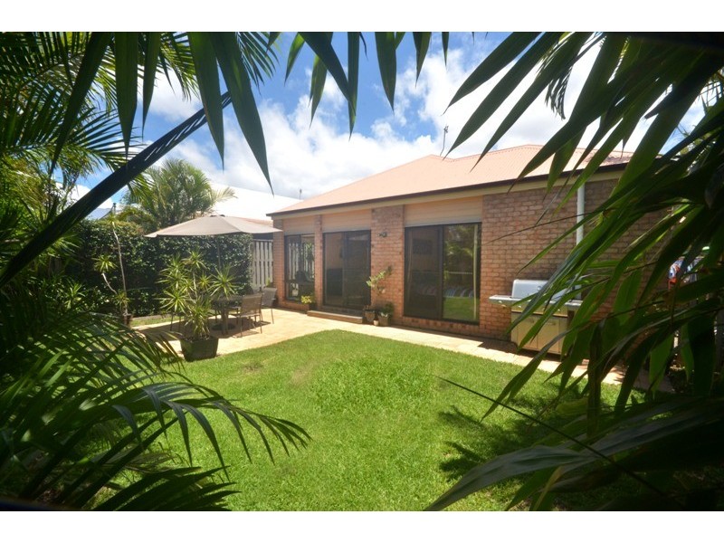 30 Palma Crescent, Varsity Lakes QLD 4227
