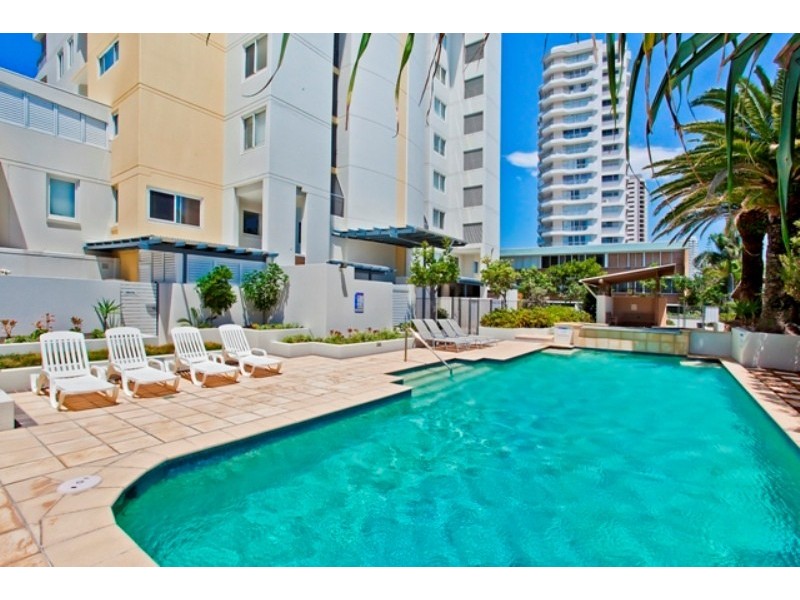 30/186 The Esplanade, Burleigh Heads QLD 4220