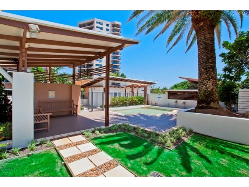 30/186 The Esplanade, Burleigh Heads QLD 4220