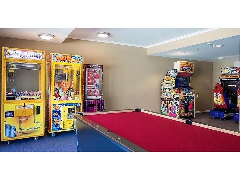 2006/1 Ocean Street, Burleigh Heads QLD 4220