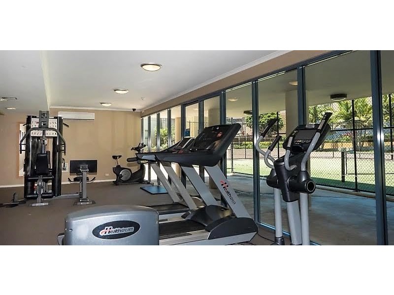 2006/1 Ocean Street, Burleigh Heads QLD 4220