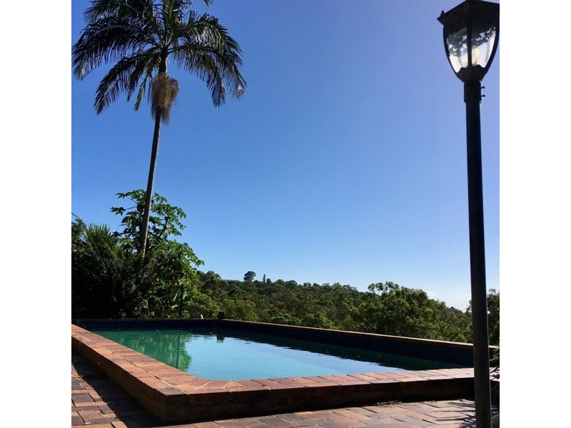 194 Berrigans Road, Mudgeeraba QLD 4213