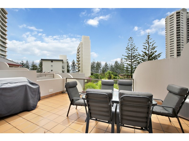 28/5 Fourth Avenue, Burleigh Heads QLD 4220
