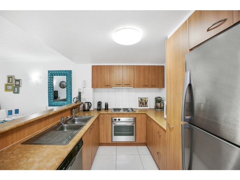 28/5 Fourth Avenue, Burleigh Heads QLD 4220