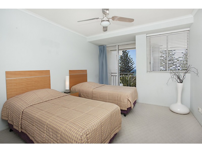 9/186 The Esplanade, Burleigh Heads QLD 4220