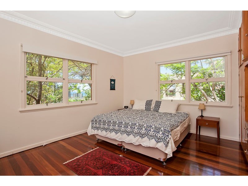 16-18 East Street, Burleigh Heads QLD 4220