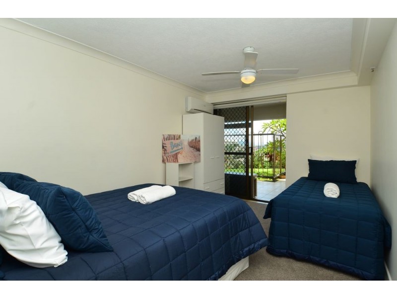 2/45 Hayle Street, Burleigh Heads QLD 4220