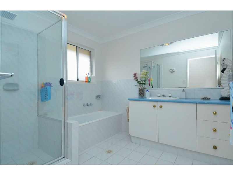 Burleigh Waters QLD 4220