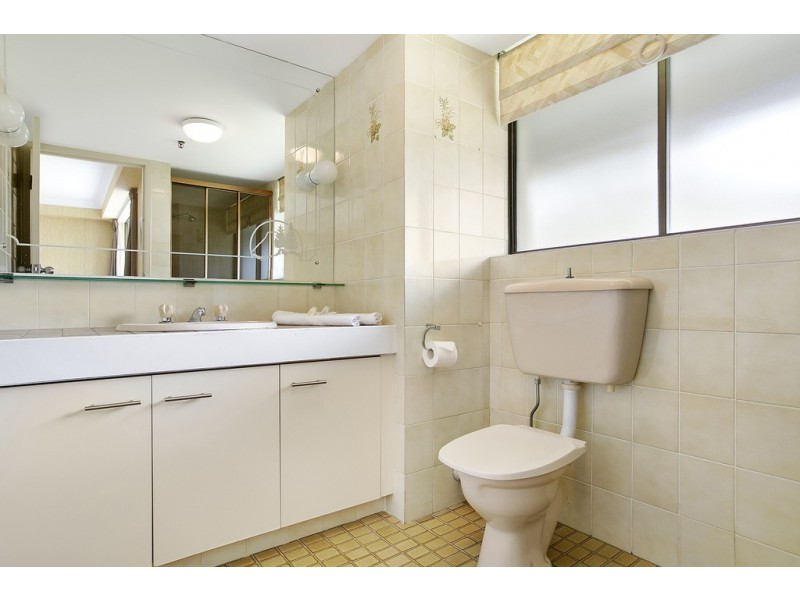 92/45 Hayle Street, Burleigh Heads QLD 4220