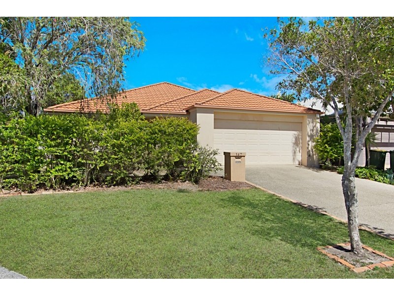 147 Harrier Drive, Burleigh Waters QLD 4220
