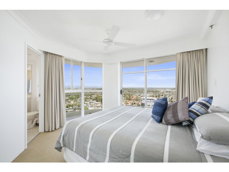 21A/3 Second Avenue, Burleigh Heads QLD 4220