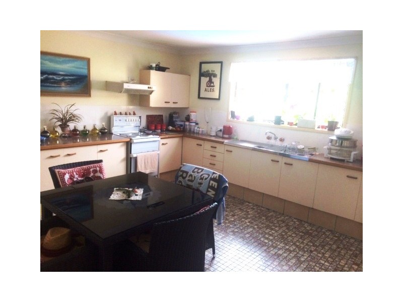 1/105 Mountain View Ave, Miami QLD 4220