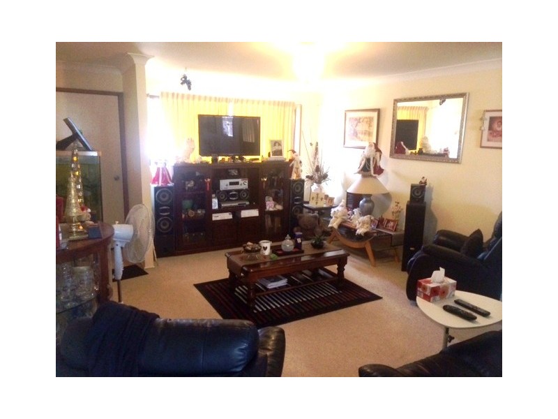 1/105 Mountain View Ave, Miami QLD 4220