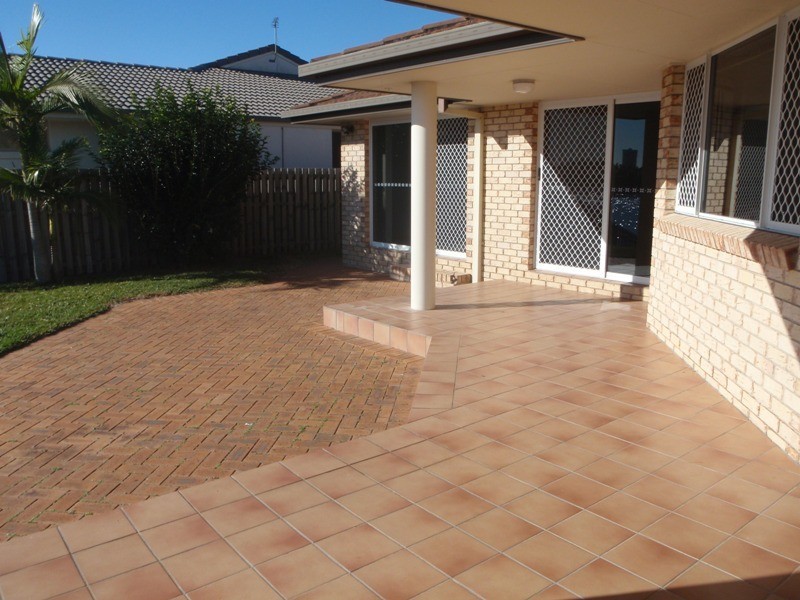 Burleigh Waters QLD 4220