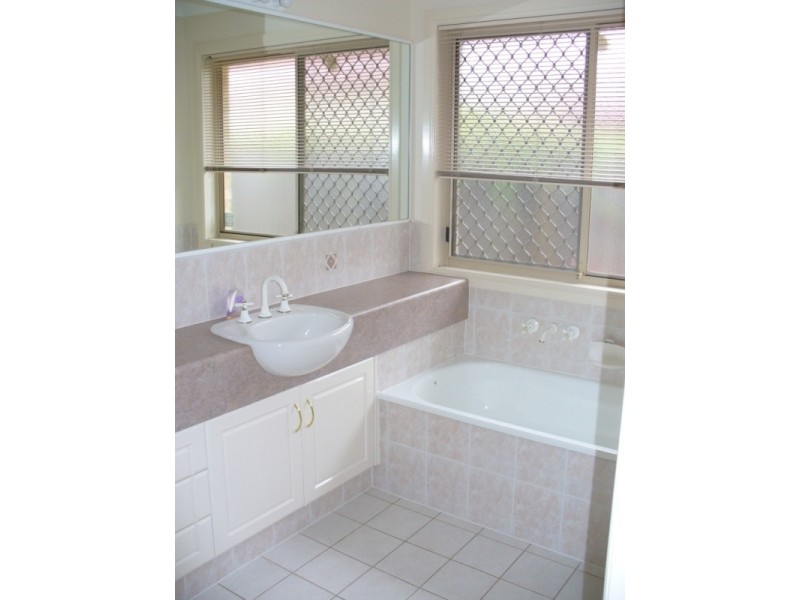 Burleigh Waters QLD 4220