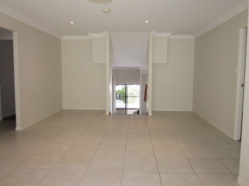 24 Wyangan Valley Way, Robina QLD 4226