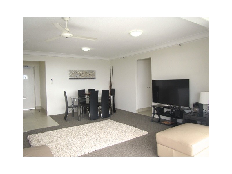 6B/3 Second Avenue, Burleigh Heads QLD 4220