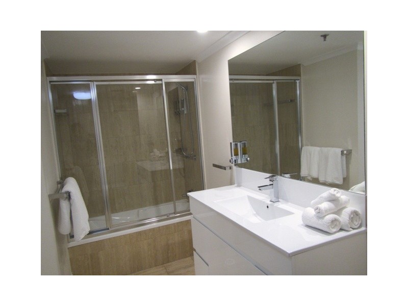 6B/3 Second Avenue, Burleigh Heads QLD 4220