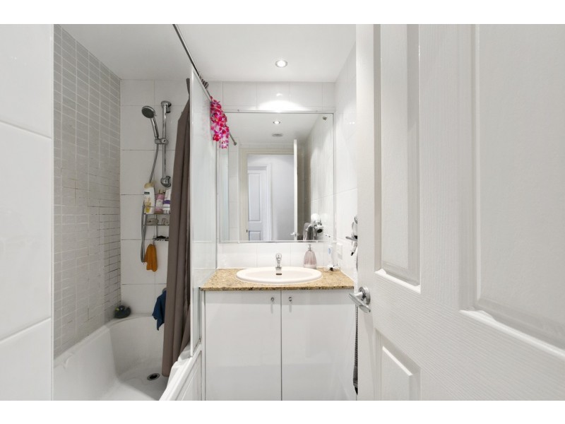 7/2008 Gold Coast Highway, Miami QLD 4220