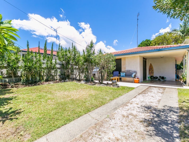 114 Nobby Parade, Miami QLD 4220