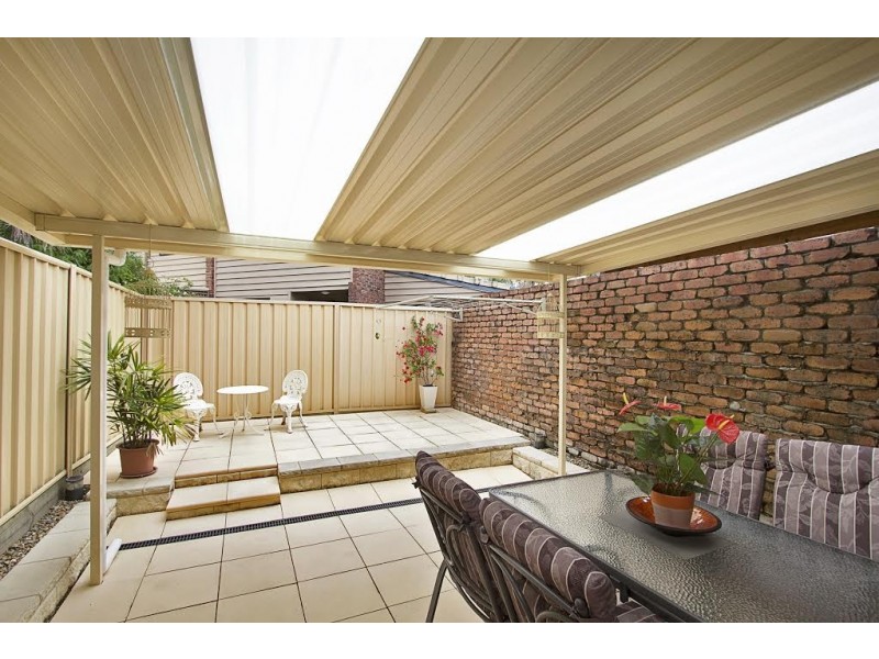 2/35 Frascott Avenue, Varsity Lakes QLD 4227