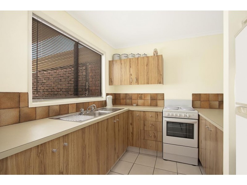 2/35 Frascott Avenue, Varsity Lakes QLD 4227