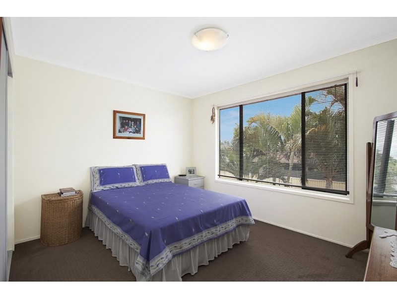 2/35 Frascott Avenue, Varsity Lakes QLD 4227