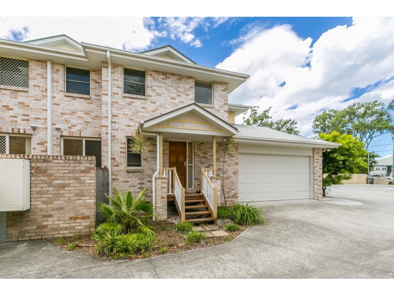 2/31 Tallebudgera Creek Road, Burleigh Heads QLD 4220