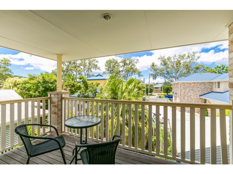 2/31 Tallebudgera Creek Road, Burleigh Heads QLD 4220