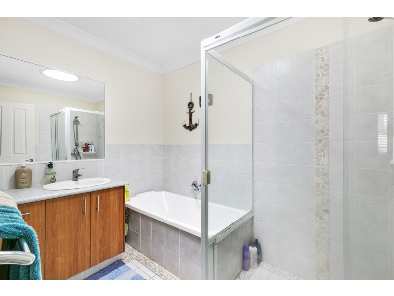 2/31 Tallebudgera Creek Road, Burleigh Heads QLD 4220