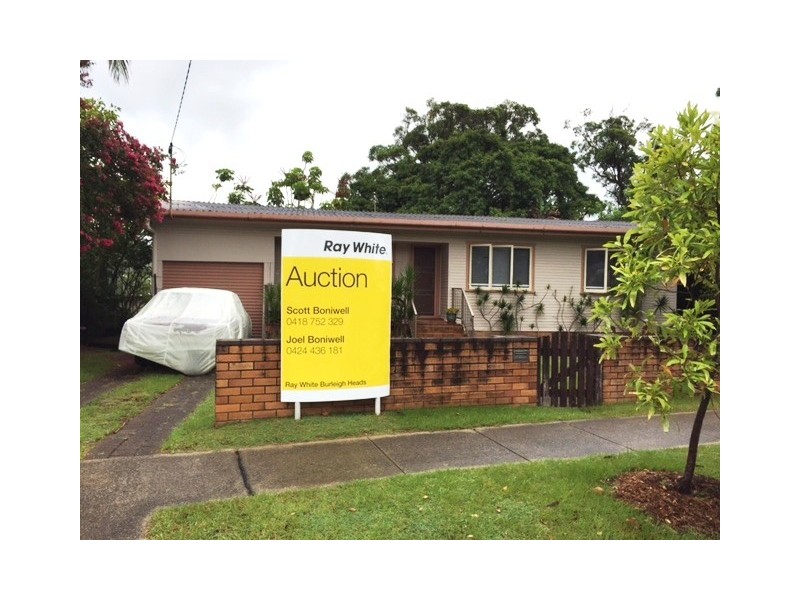 35 Acanthus Avenue, Burleigh Heads QLD 4220