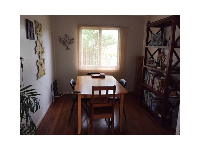 35 Acanthus Avenue, Burleigh Heads QLD 4220