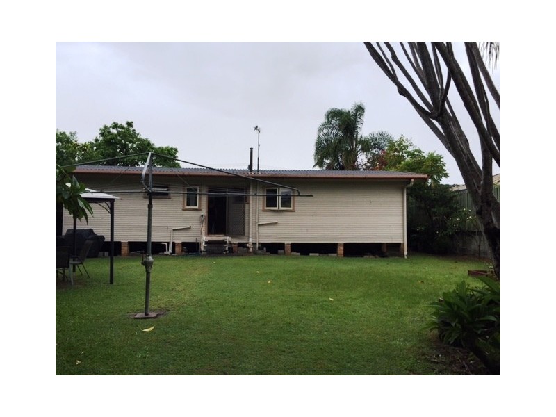 35 Acanthus Avenue, Burleigh Heads QLD 4220