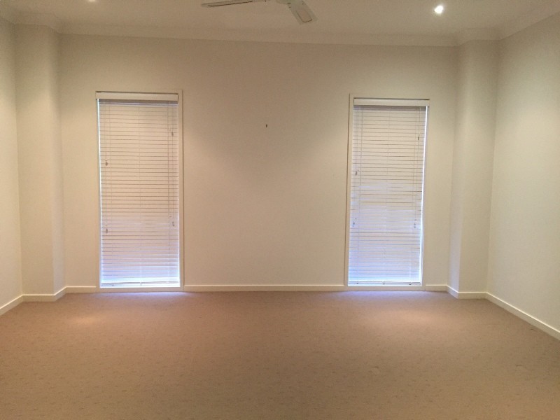 Varsity Lakes QLD 4227