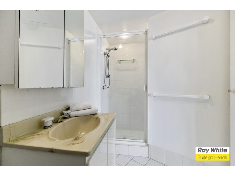 37/60 Goodwin Terrace, Burleigh Heads QLD 4220