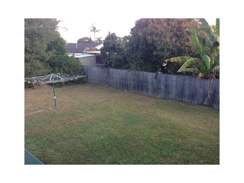 28 Djerall Avenue, Burleigh Heads QLD 4220