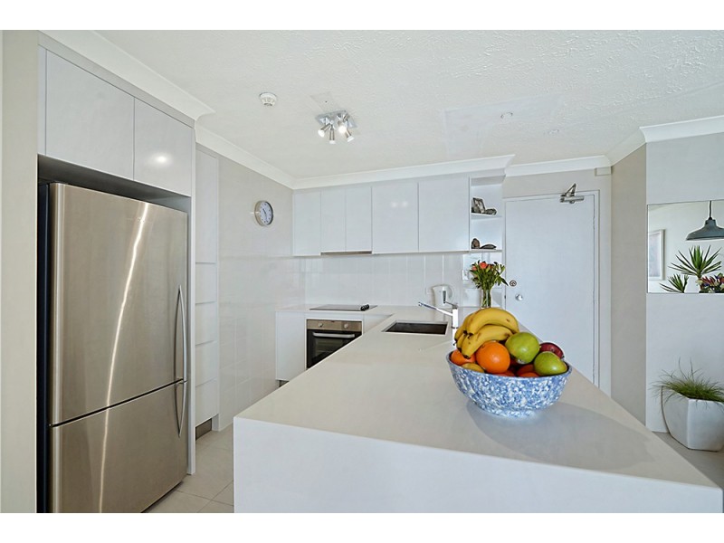 10C/52 Goodwin Terrace, Burleigh Heads QLD 4220