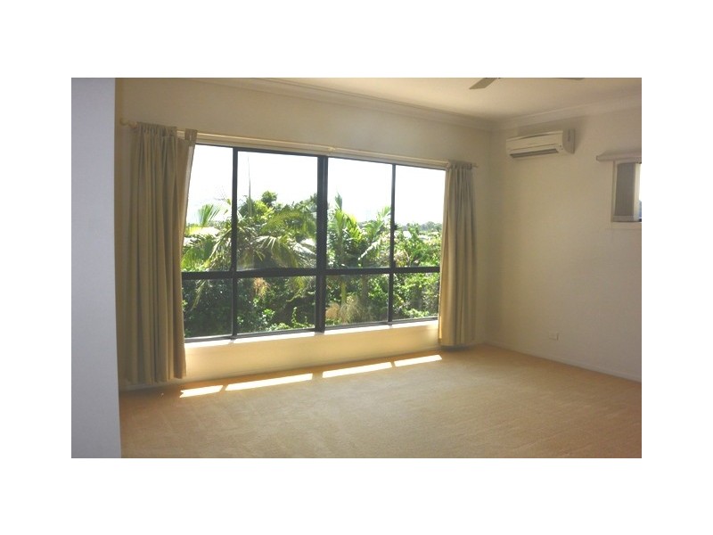 62 Sea Eagle Drive, Burleigh Waters QLD 4220
