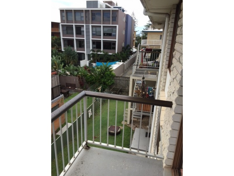 11/1871 Gold Coast Highway, Burleigh Heads QLD 4220