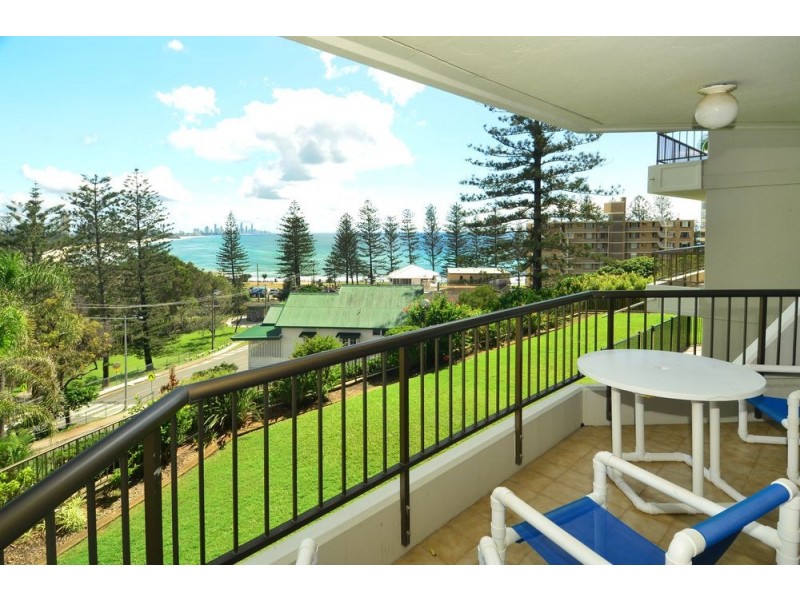 64/45 Hayle Street, Burleigh Heads QLD 4220