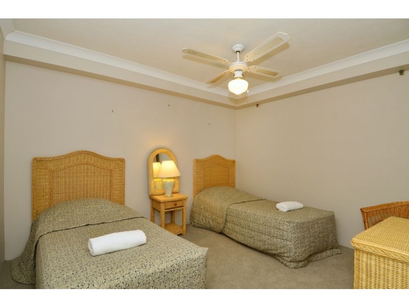 64/45 Hayle Street, Burleigh Heads QLD 4220