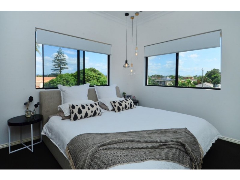 9/2008 Gold Coast Highway, Miami QLD 4220